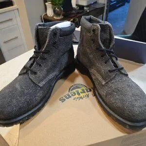 Dr. Martens 939 Stonewashed Hairy Suede GUNMETAL BLACK M 6, W 7‎ Boots NEW RARE Dr. Martens 939 Stonewashed Hairy Suede GUNMETAL BLACK M 6  main image 4